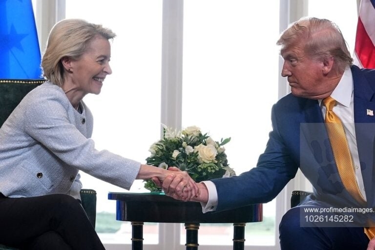 Ursula von der Leyen și Donald Trump au stabilit noi direcții pentru intensificarea sancțiunilor împotriva Rusiei